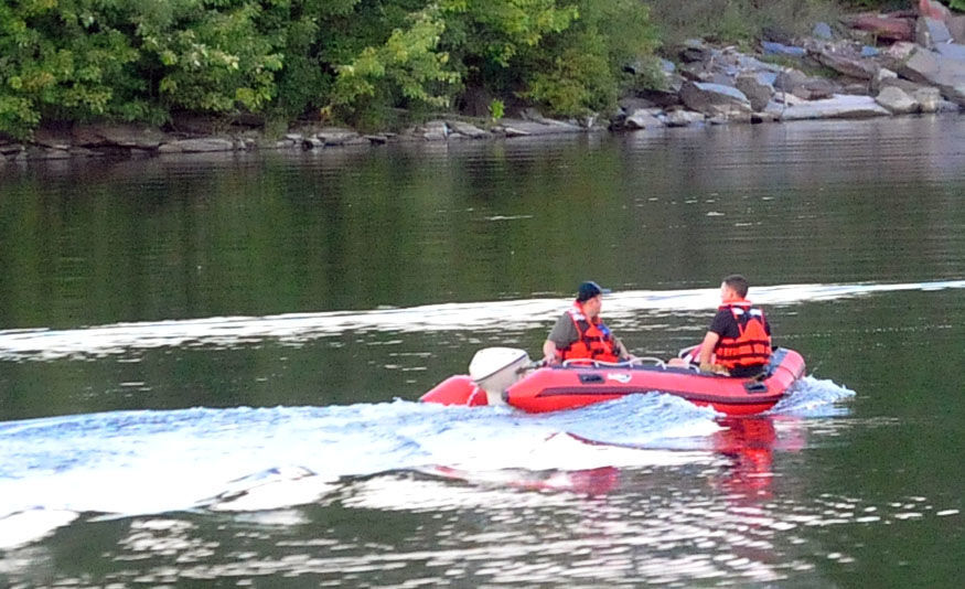 Hudson River search